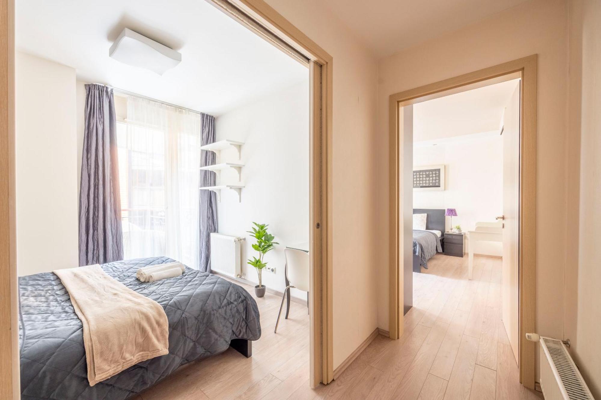 Exclusive Central Suite With Balcony By Prestige Homes 布达佩斯 外观 照片
